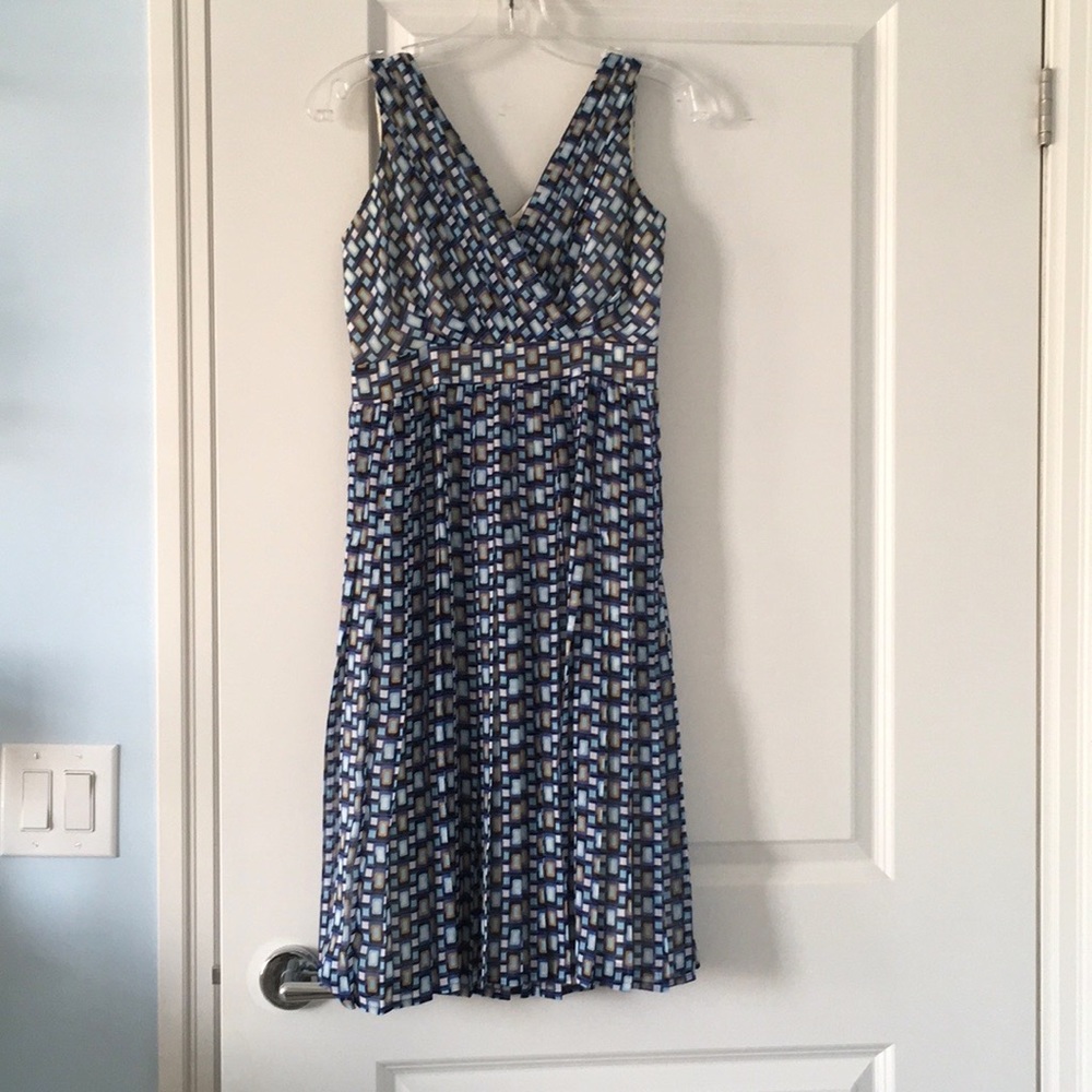 Geometric patterned A-lined dress